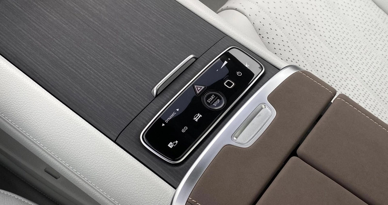 Mercedes-Benz EQE cena 615799 przebieg: 5, rok produkcji 2024 z Piaseczno małe 379